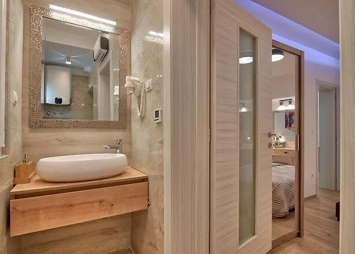 Candler's Old Town *