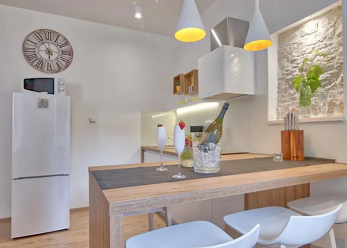 Candler's Old Town *